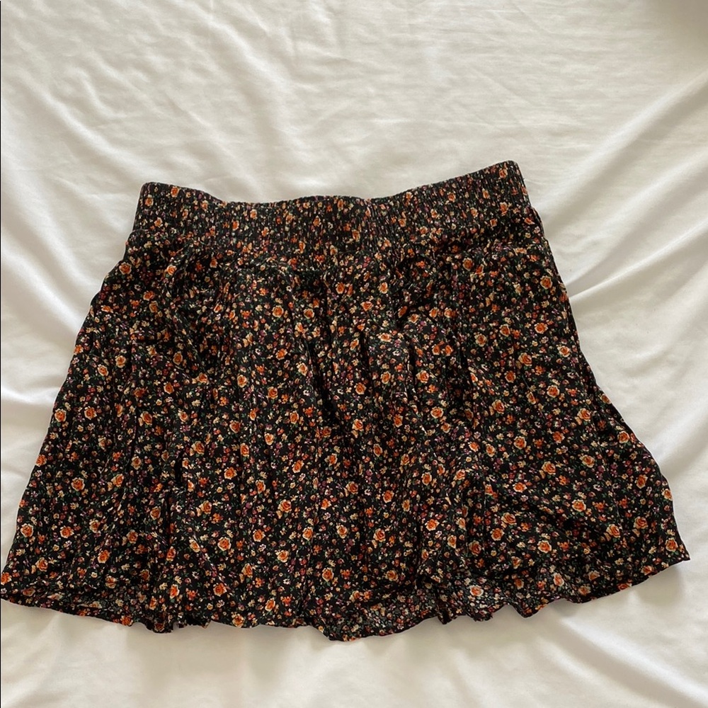 Forever 21 Floral Black Skirt